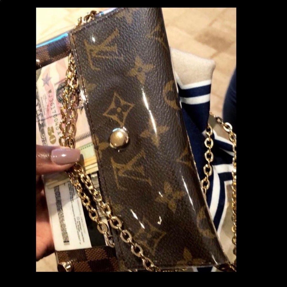 Clear stadium bag